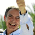 Zapatero se juega hoy la estabilidad interna en el PSOE
