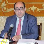 El portavoz del Ayuntamiento de Salamanca, Fernando Rodríguez, atiende a los medios de comunicación tras el decreto del fiscal