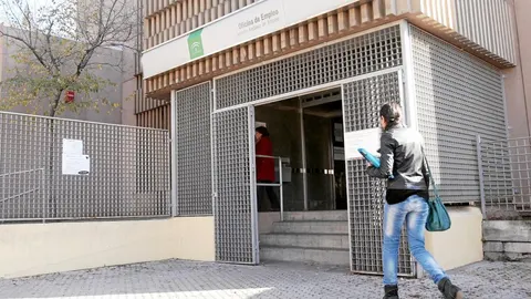 El SAE depende de la Consejería de Empleo, Empresa y Comercio