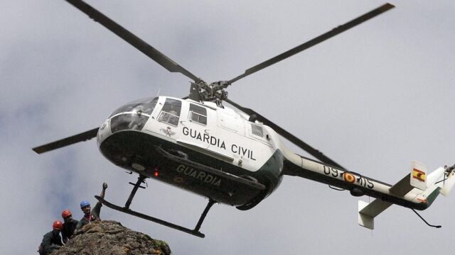En este caso, el helicóptero sólo pudo intervenir en la localización del senderista