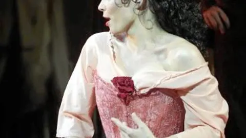 «Carmen» se reproduce