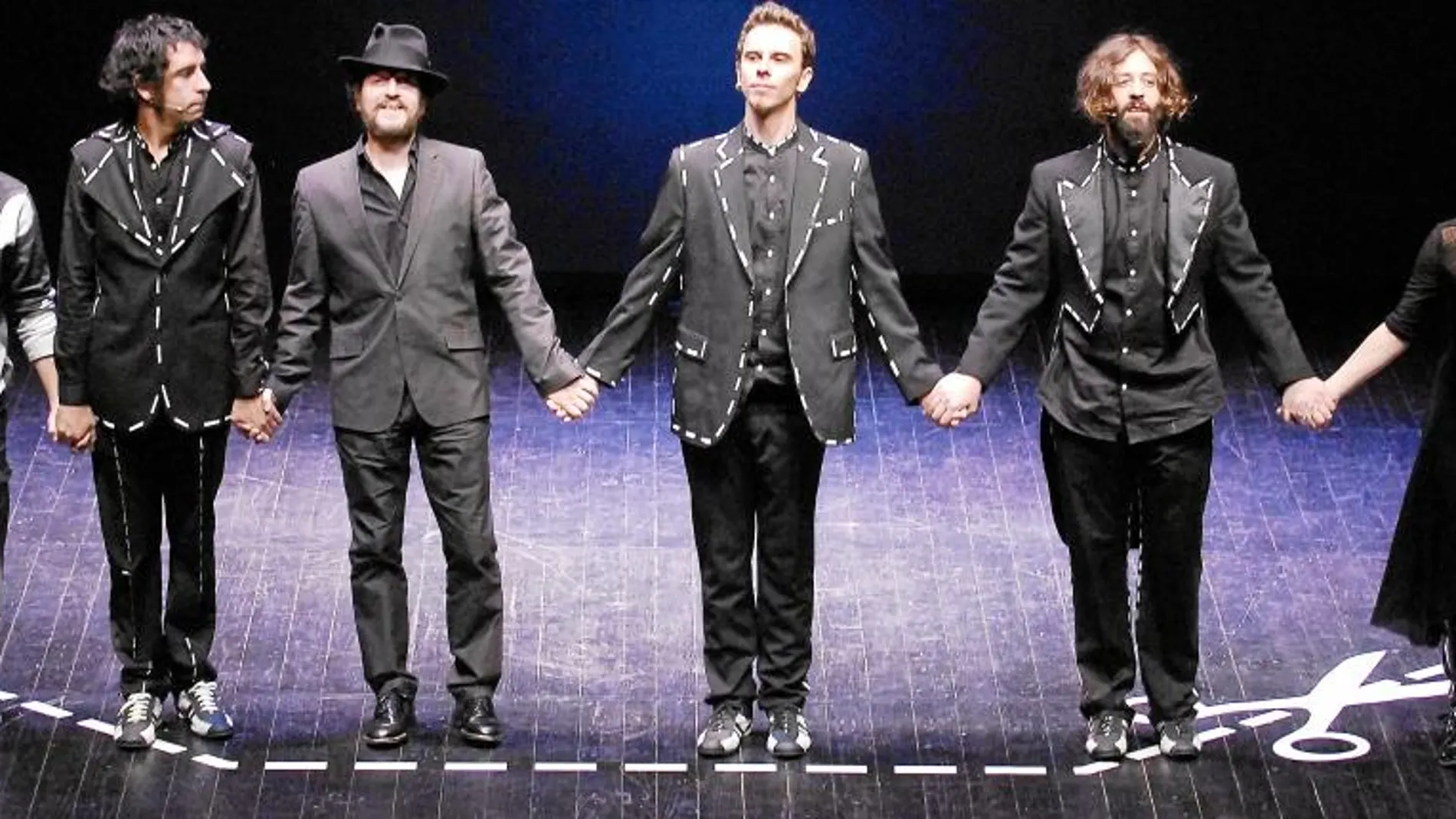 La improvisación se pone en marcha cada noche en «Corten»