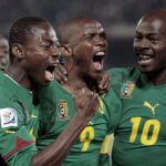 El adiós de Camerún mete a Holanda en octavos