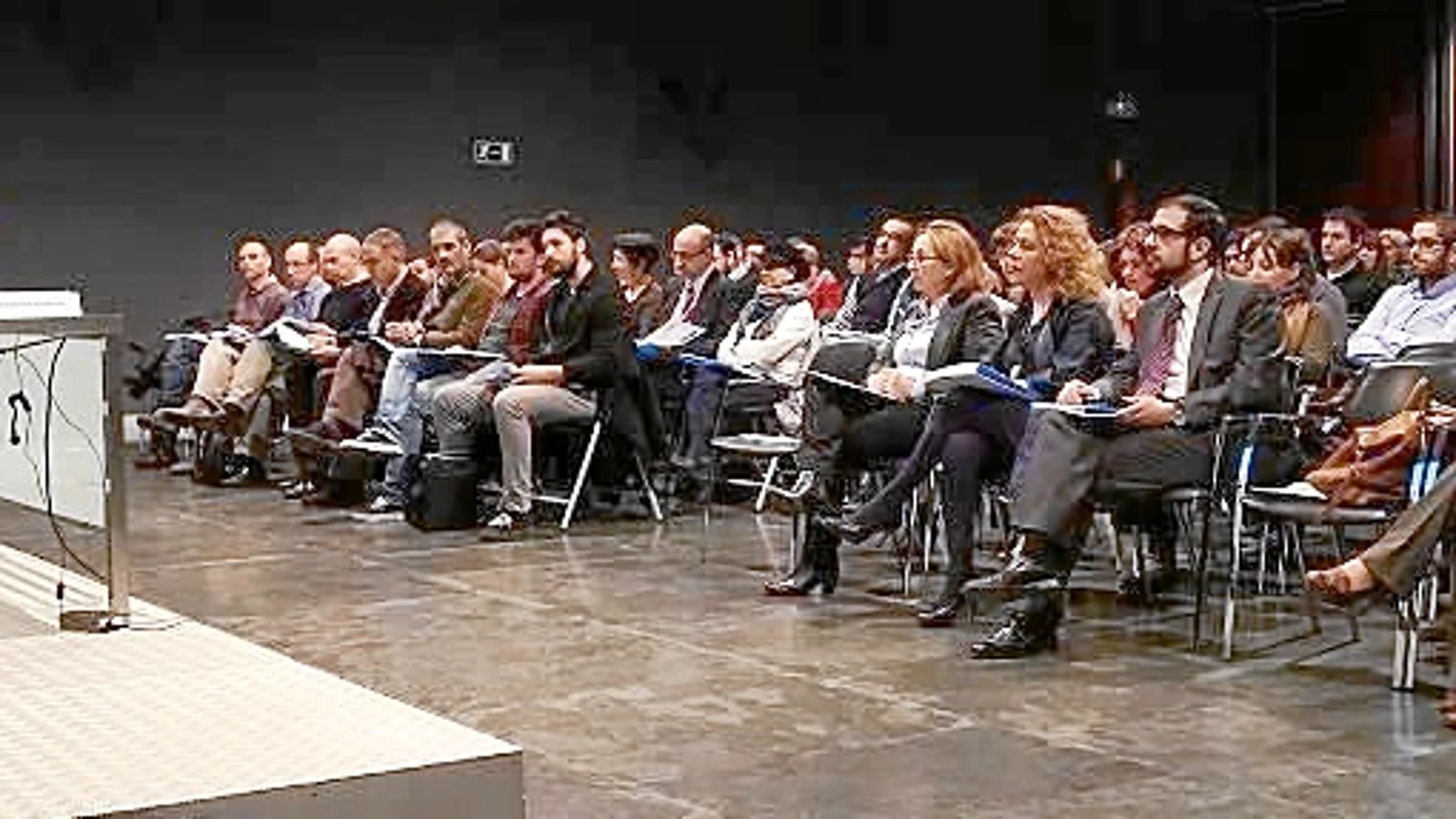 Casi doscientos concejales de la provincia de Valencia llenaron el Muvim en las jornadas formativas