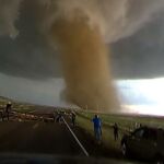 El impresionante vídeo en 360 grados de un tornado arrasa en la web