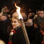 La primera ministra danesa, Helle Thorning-Schmidt participa en una vigilia tras los atentados de febrero en Copenhague