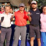 McSloy, el ganador, con el trofeo de la prueba