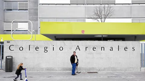 800 escolares del Colegio Arenales de Carabanchel han sido vetados para participar en la cabalgata del distrito