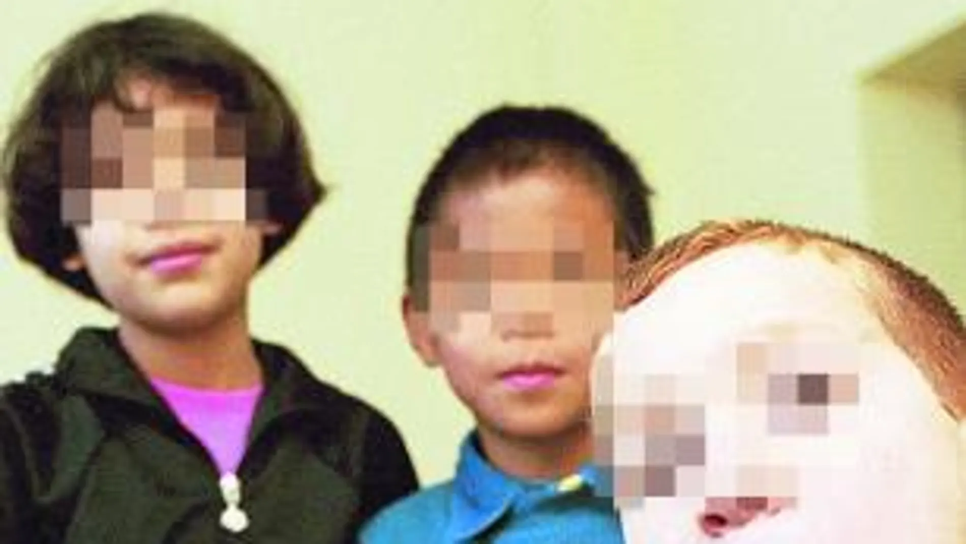 El color de la piel y la raza son señaladas por el 24 por ciento de los encuestados como causas por las que unos escolares se burlan de otros