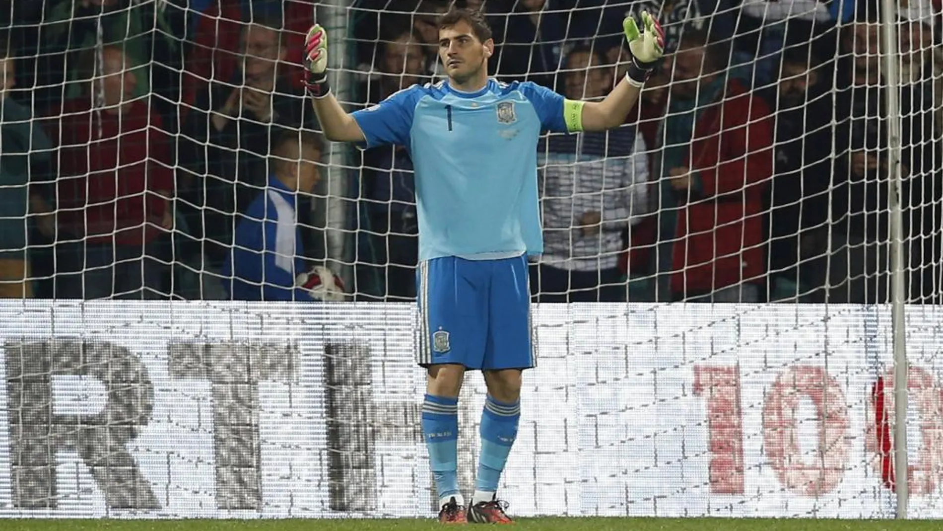 Casillas: el adiós de un mito