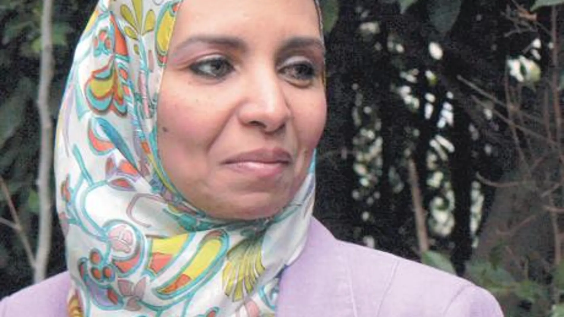Ghada al Tawil es la presentadora del programa «Sayidaty gamila», que se emite todos los días en Egipto