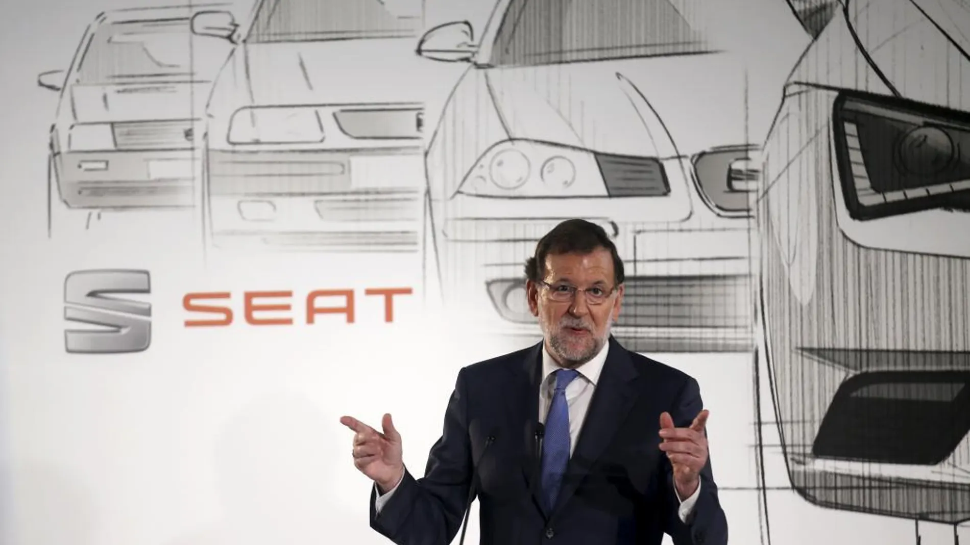 Rajoy, en una visita a la planta de SEAT en Martorell el pasado mes de septiembre.