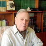El doctor Tabuenca ejerció la pediatría hasta pasados los 70 años en su consulta privada, sita en su casa madrileña
