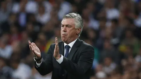 El futuro entrenador del Bayern Múnich, Carlo Ancelotti.