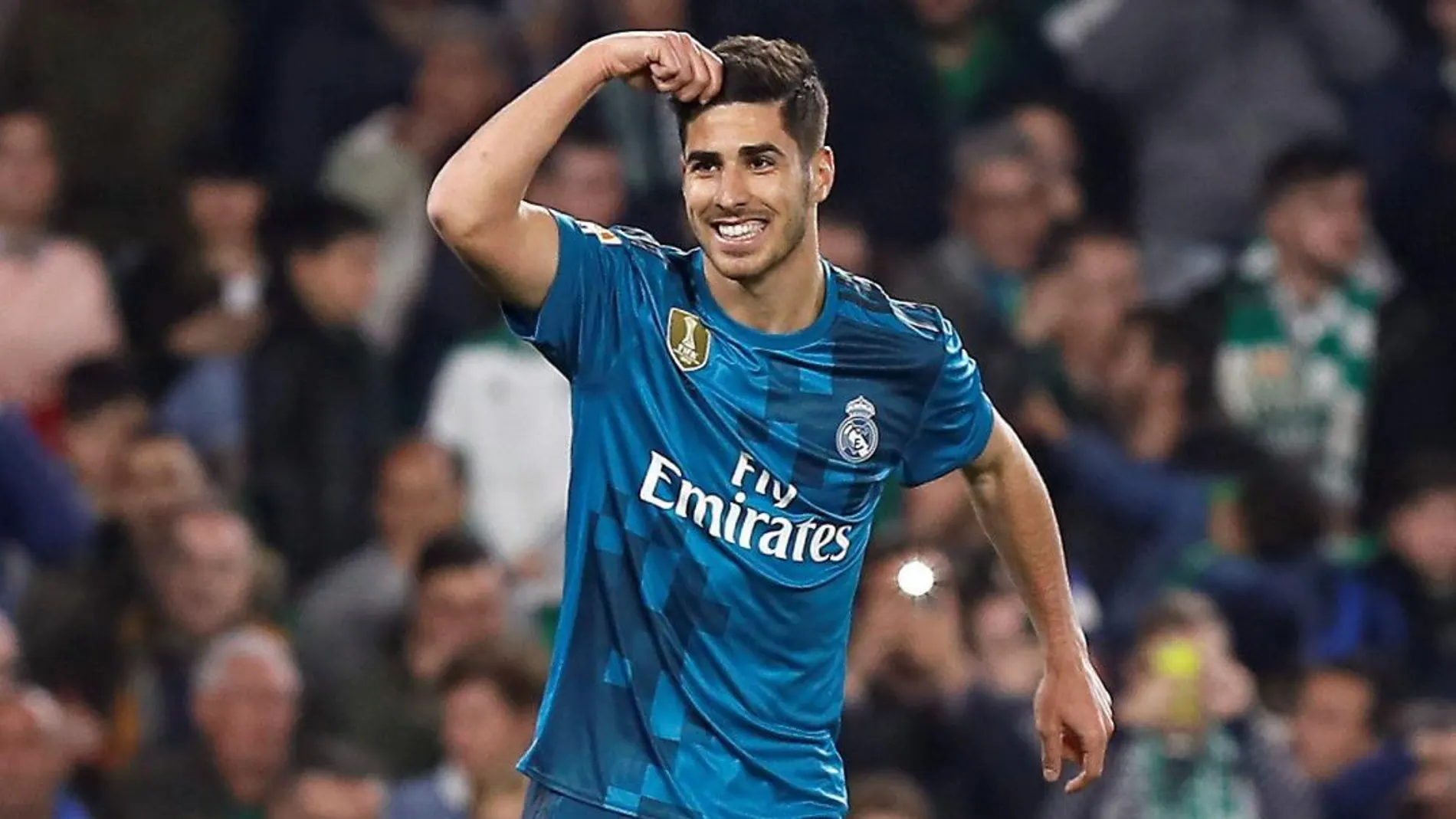 Marco Asensio celebra su gol. EFE/Jose Manuel Vidal