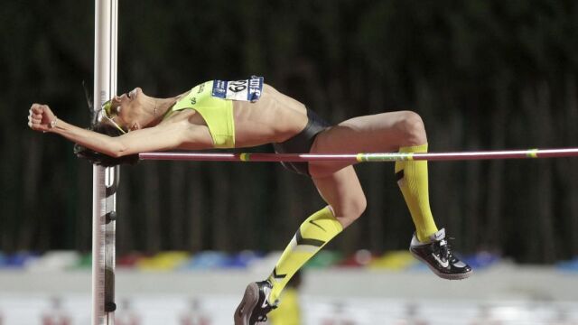 La atleta Ruth Beitia, durante su participación en la prueba de salto de altura de los Campeonatos de España de Atletismo