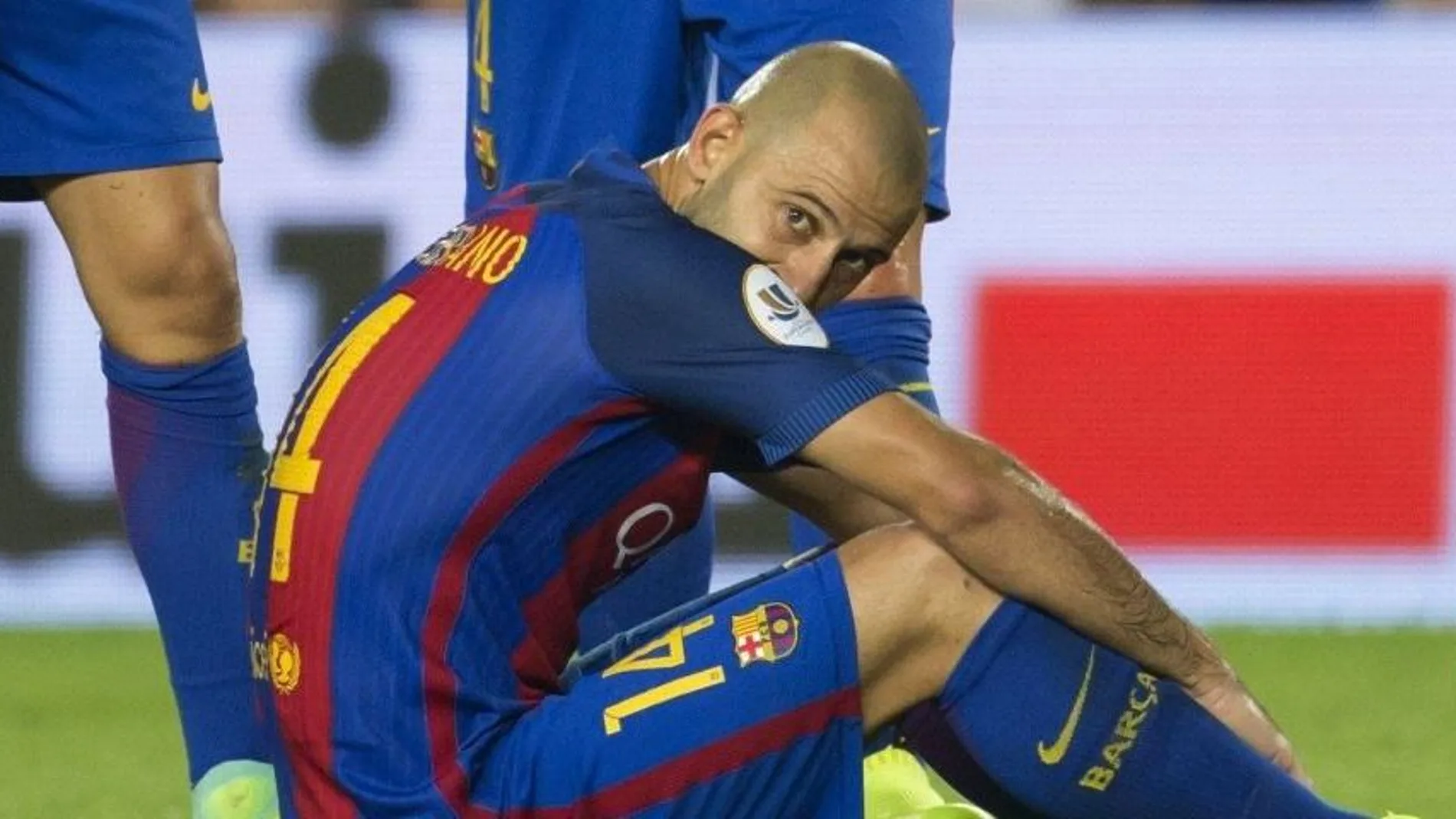 Mascherano durante un partido con el FC Barcelona