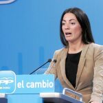 La portavoz del PP-A, Rosario Soto, ayer, en la sede de su partido en Sevilla