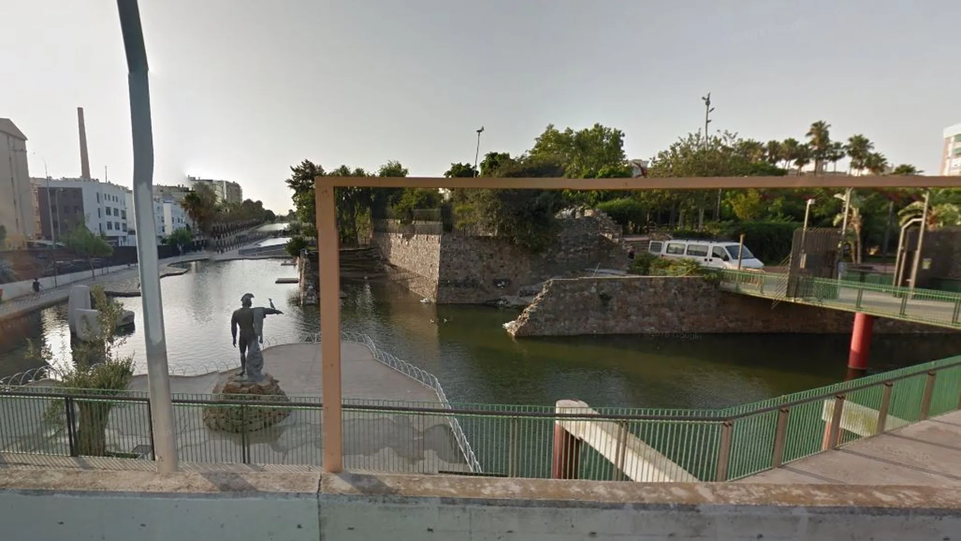 El cuerpo fue localizado en el Parque del Oeste de la capital malagueña