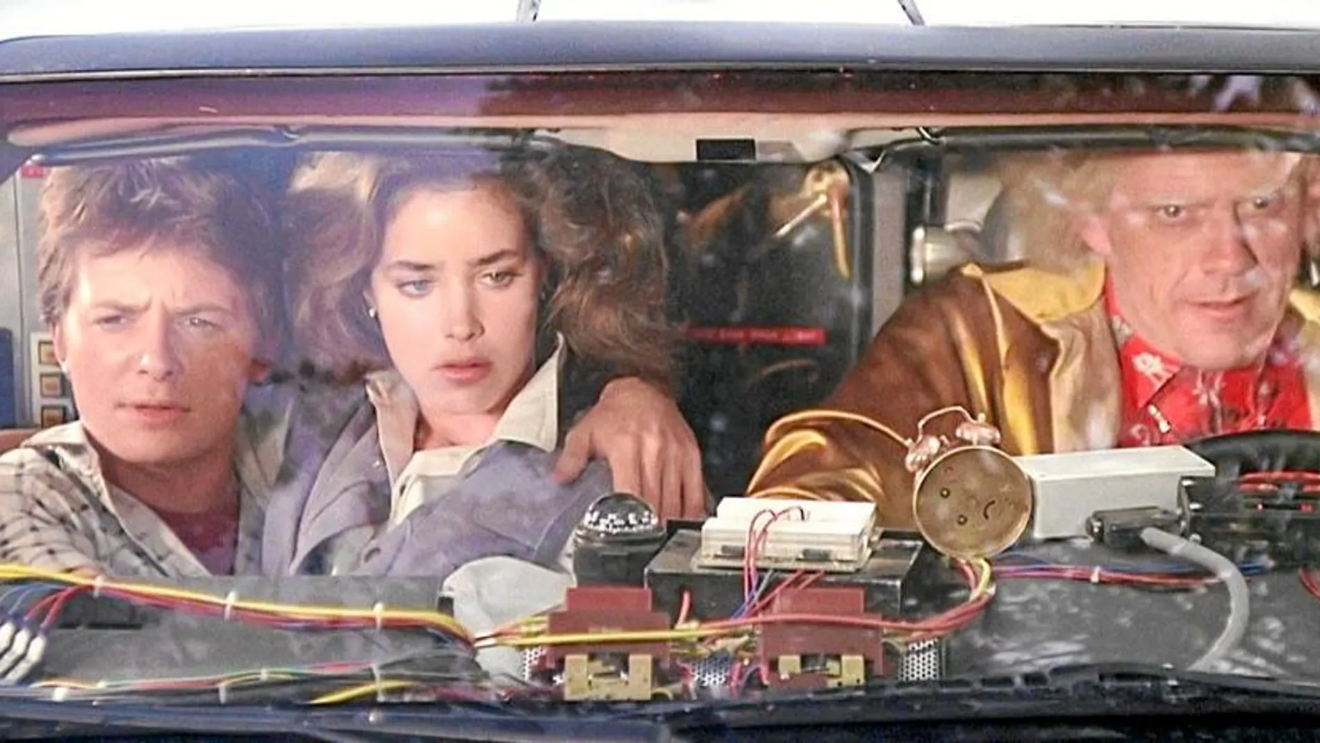 Marty, Jennifer y Doc, en una escena famosa de la película