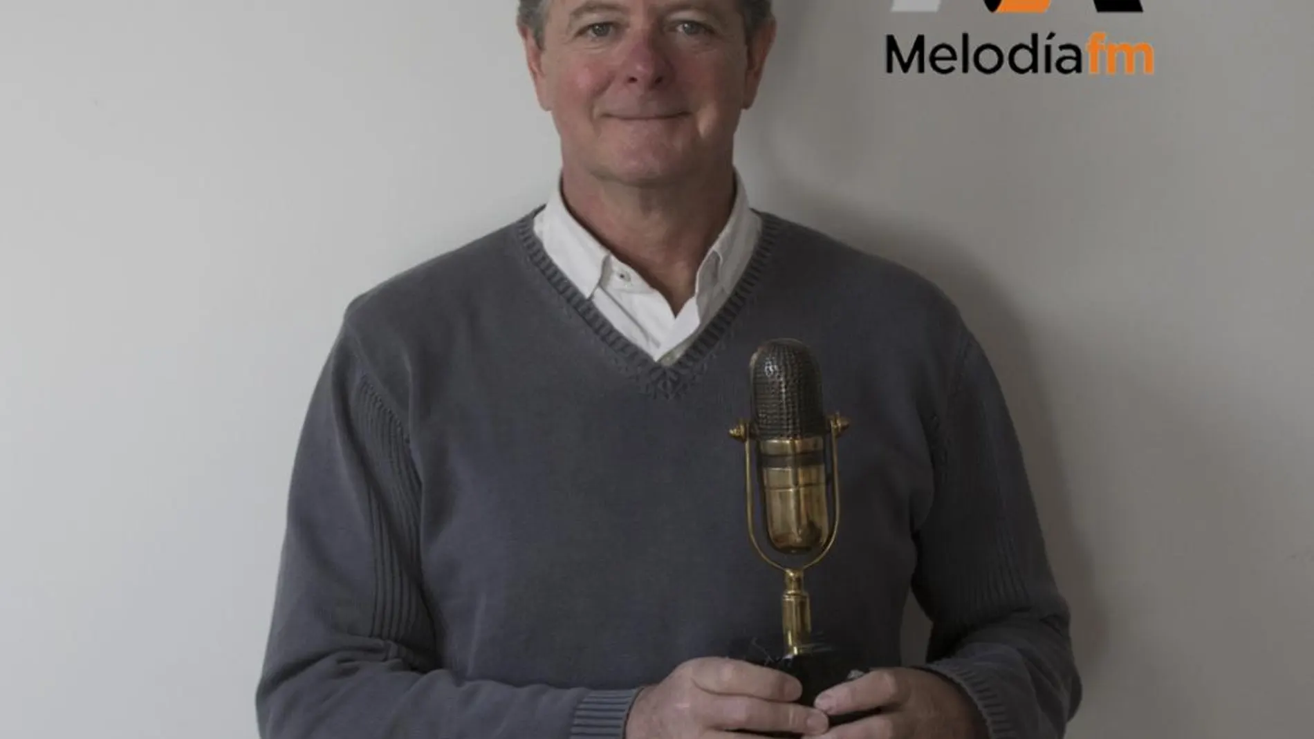 Juan Luis Cano se incorpora a Melodía FM para presentar las mañanas del fin de semana