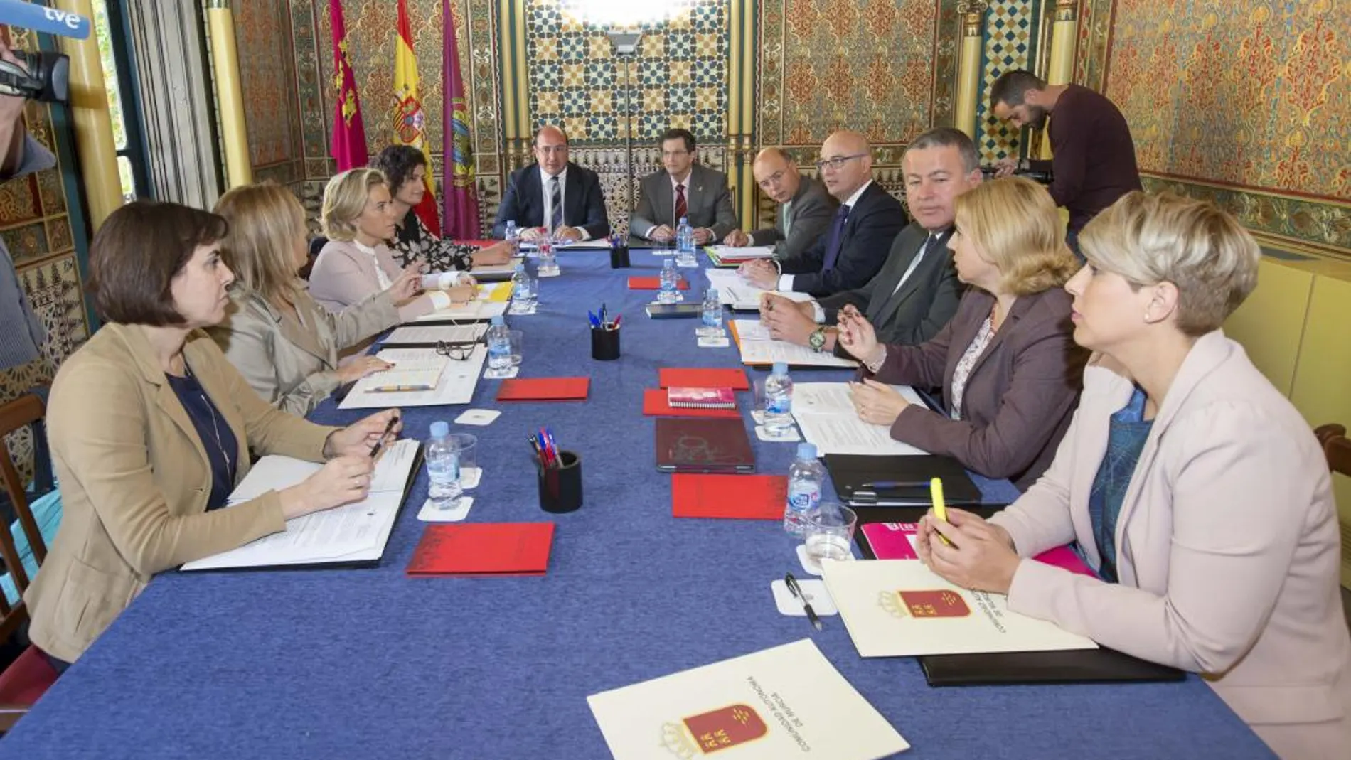 El Consejo de Gobierno se reunió ayer en Lorca con el alcalde del municipio, Francisco Jódar