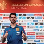 El centrocampista de la selección española Isco Alarcón posa durante una rueda de prensa en Krasnodar / Efe