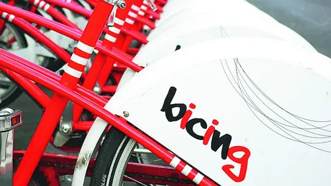 El gobierno municipal recomienda los desplazamientos a pie, en bicicleta o en metro