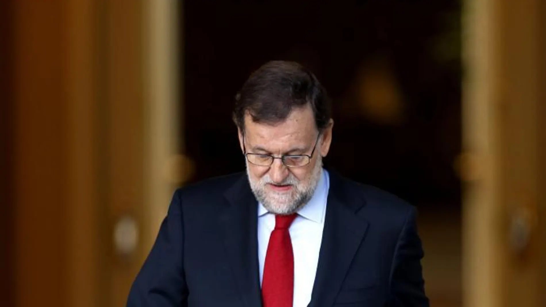 El presidente del Gobierno en funciones, Mariano Rajoy, el pasado día 23 cuando recibió a Sánchez en La Moncloa