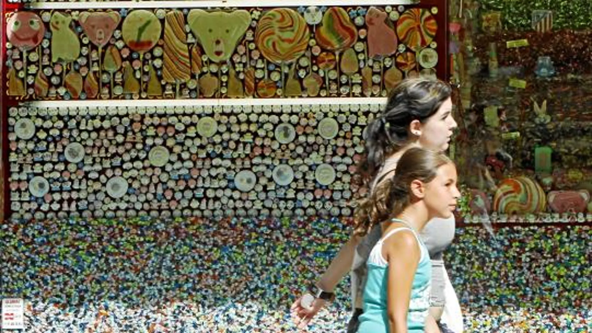Sanidad consuma la «guerra» contra bollos y golosinas