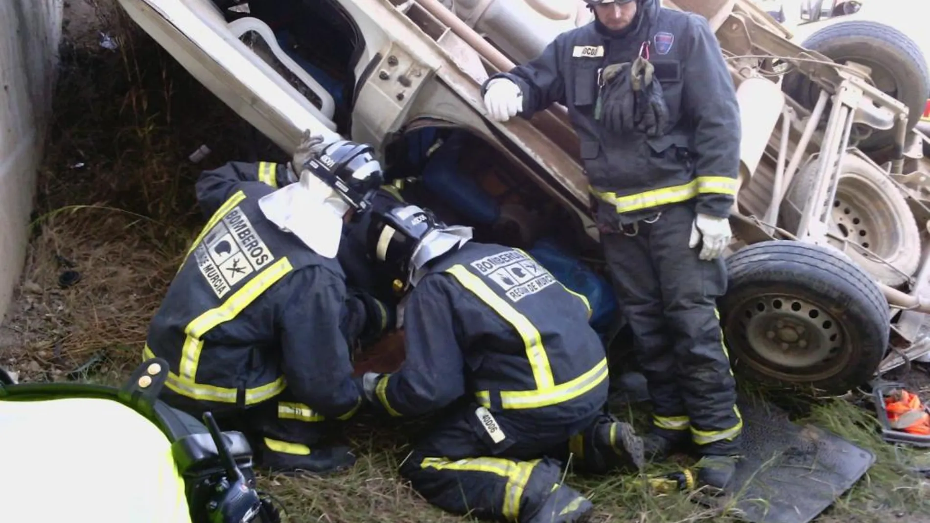 Imagen facilitada por Protección Civil del accidente producido entre Lorca y Águilas
