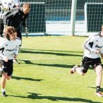 Gago y Guti, en la imagen durante un entrenamiento, llevarán la manija madridista ante el Getafe