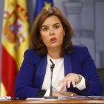 Soraya Sáenz de Santamaría durante la rueda de prensa del Consejo de Ministros
