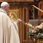  El Papa recuerda a los refugiados en la última misa del año