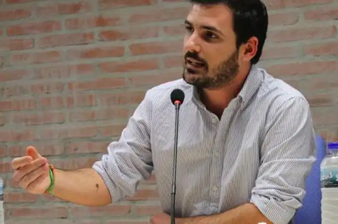 Choque entre el hermano de Garzón y Podemos: el economista explica por qué la formación morada se ha equivocado rechazando la reforma de los subsidios