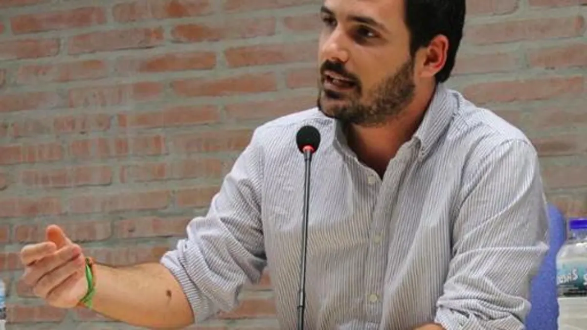 Choque entre el hermano de Garzón y Podemos: el economista explica por qué la formación morada se ha equivocado rechazando la reforma de los subsidios