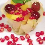  Operación biKini: escalopines con alcaparras y macedonia de frutas
