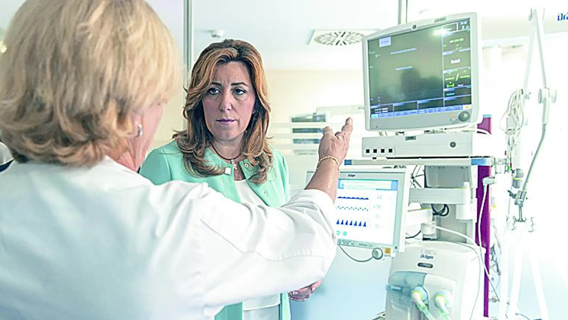 Susana Díaz inauguró ayer la nueva UCI pediátrica del Virgen del Rocío