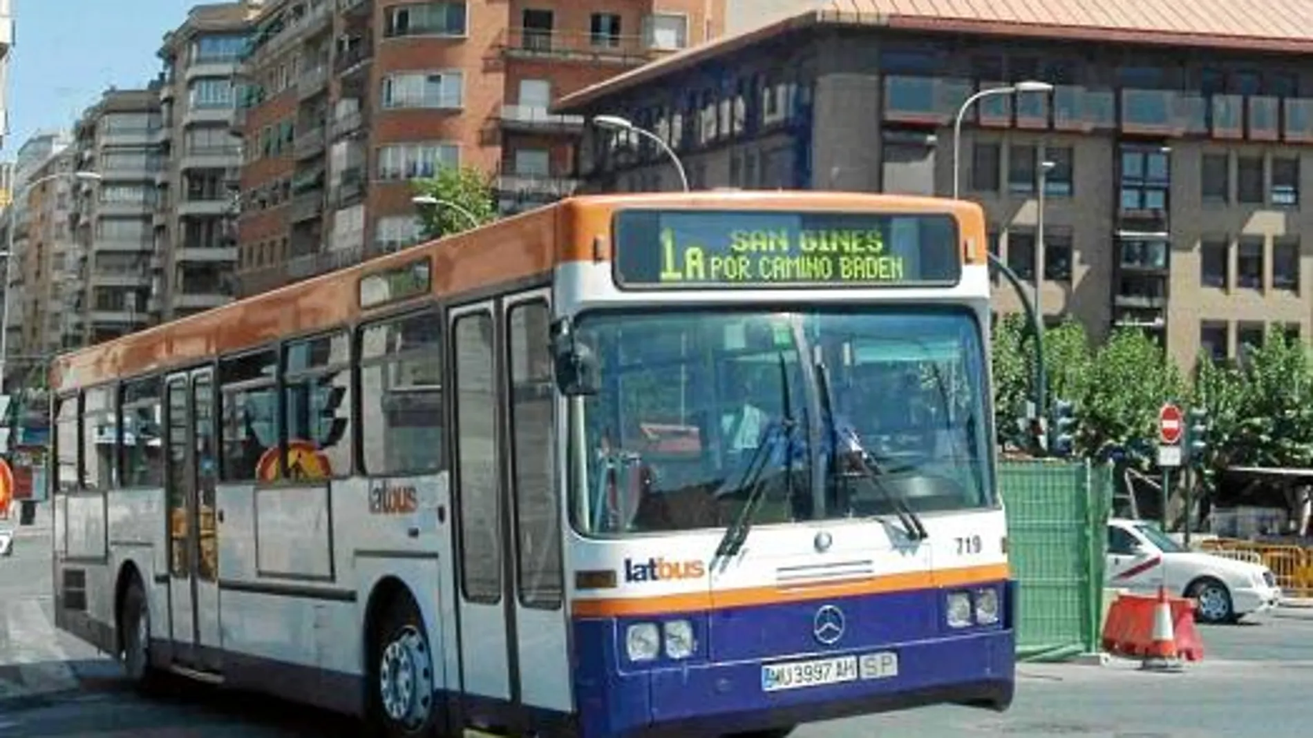 El buen funcionamiento del transporte público está a debate en Murcia