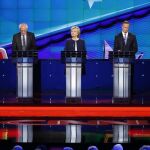 Jim Webb, Bernie Sanders,Hillary Rodham Clinton, Martin O'Malley, y Lincoln Chafeeantes del debate