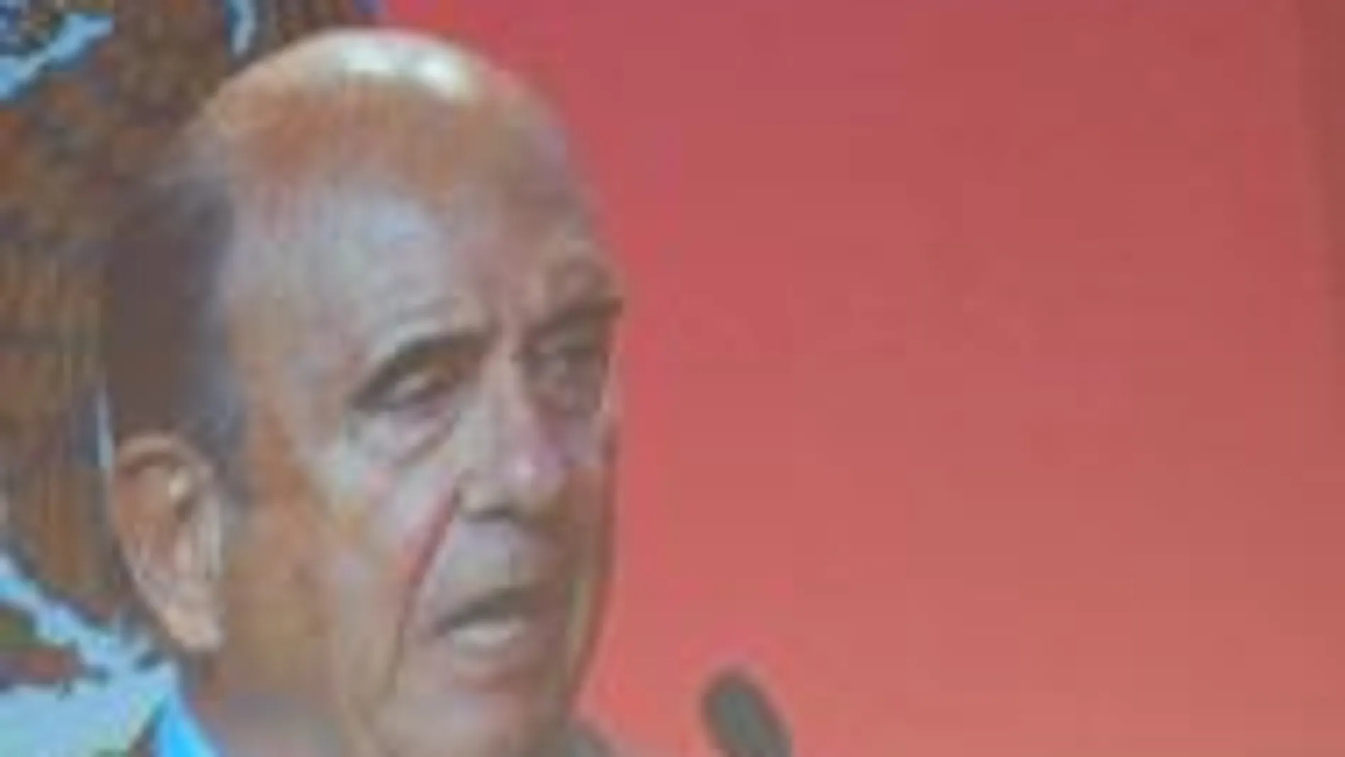 El presidente del Banco Santander, Emilio Botín, hará una aportación para la enseñanza superior sin precedentes en el ámbito privado