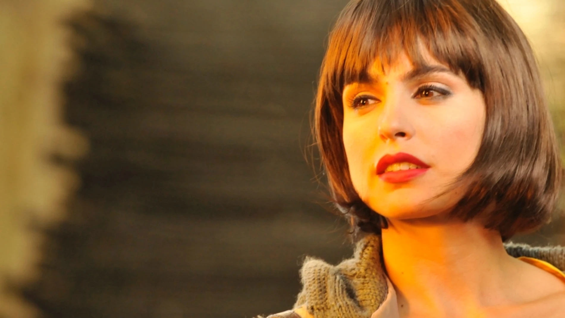 Entrevista con Verónica Echegui, protagonista de «Apaches», la nueva serie de Antena 3
