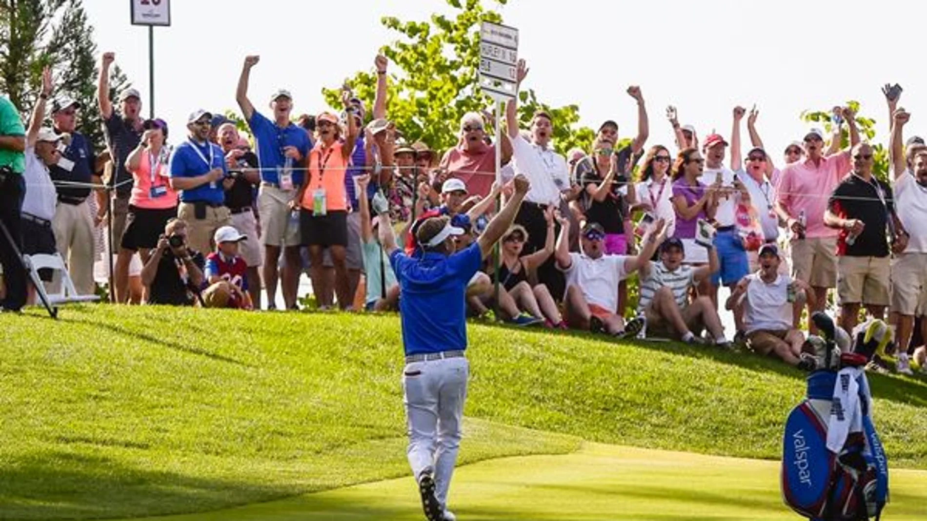 Victoria de Billy Hurley III