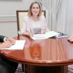La presidenta del PP valenciano se reunió hace unas semanas con la Ministra de Fomento, Ana Pastor