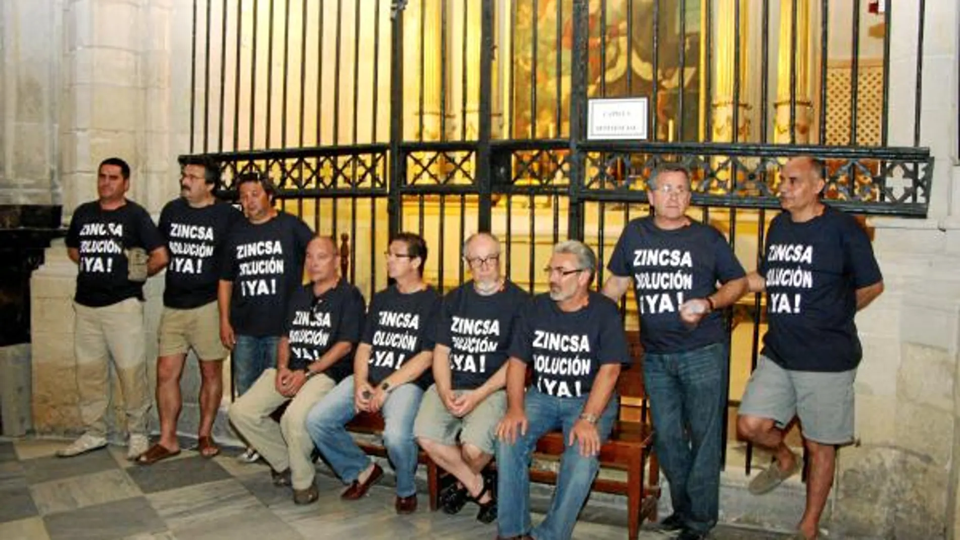 Encierro en la catedral de los trabajadores de Zinsa