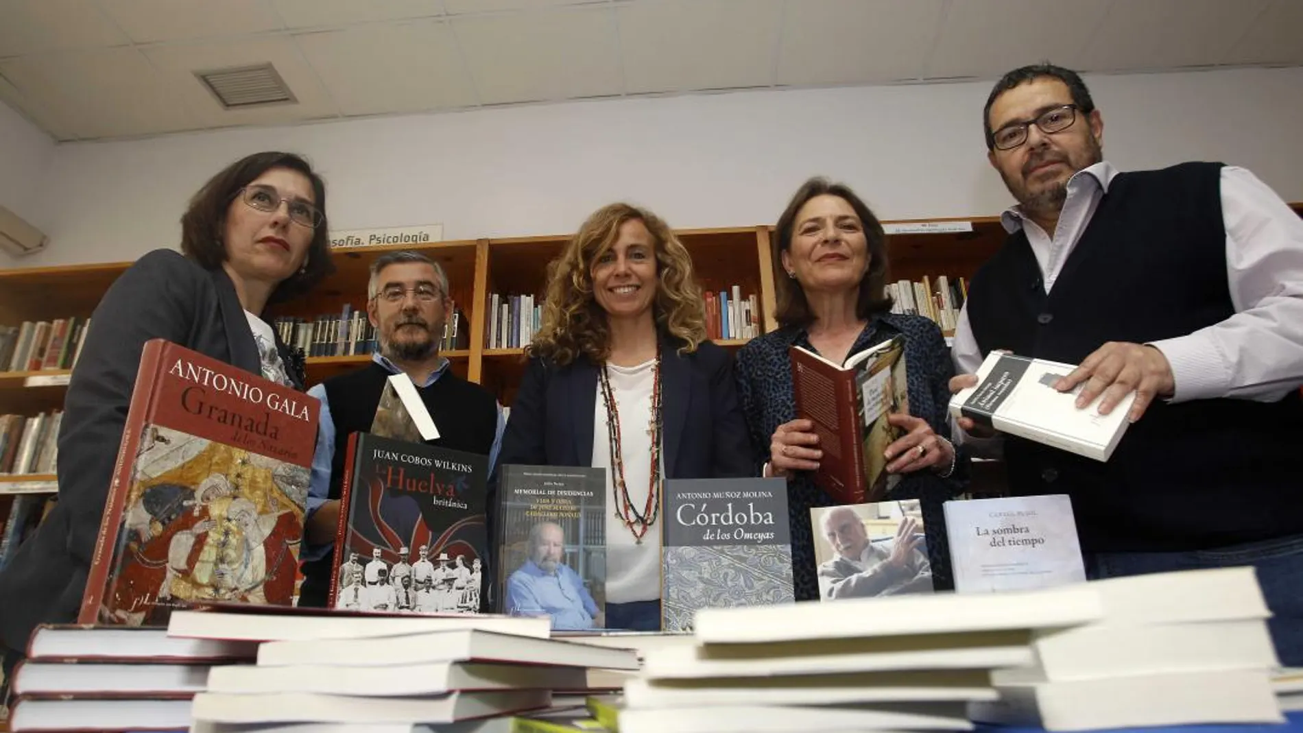 La Fundación Lara celebra el Día del Libro donando ejemplares