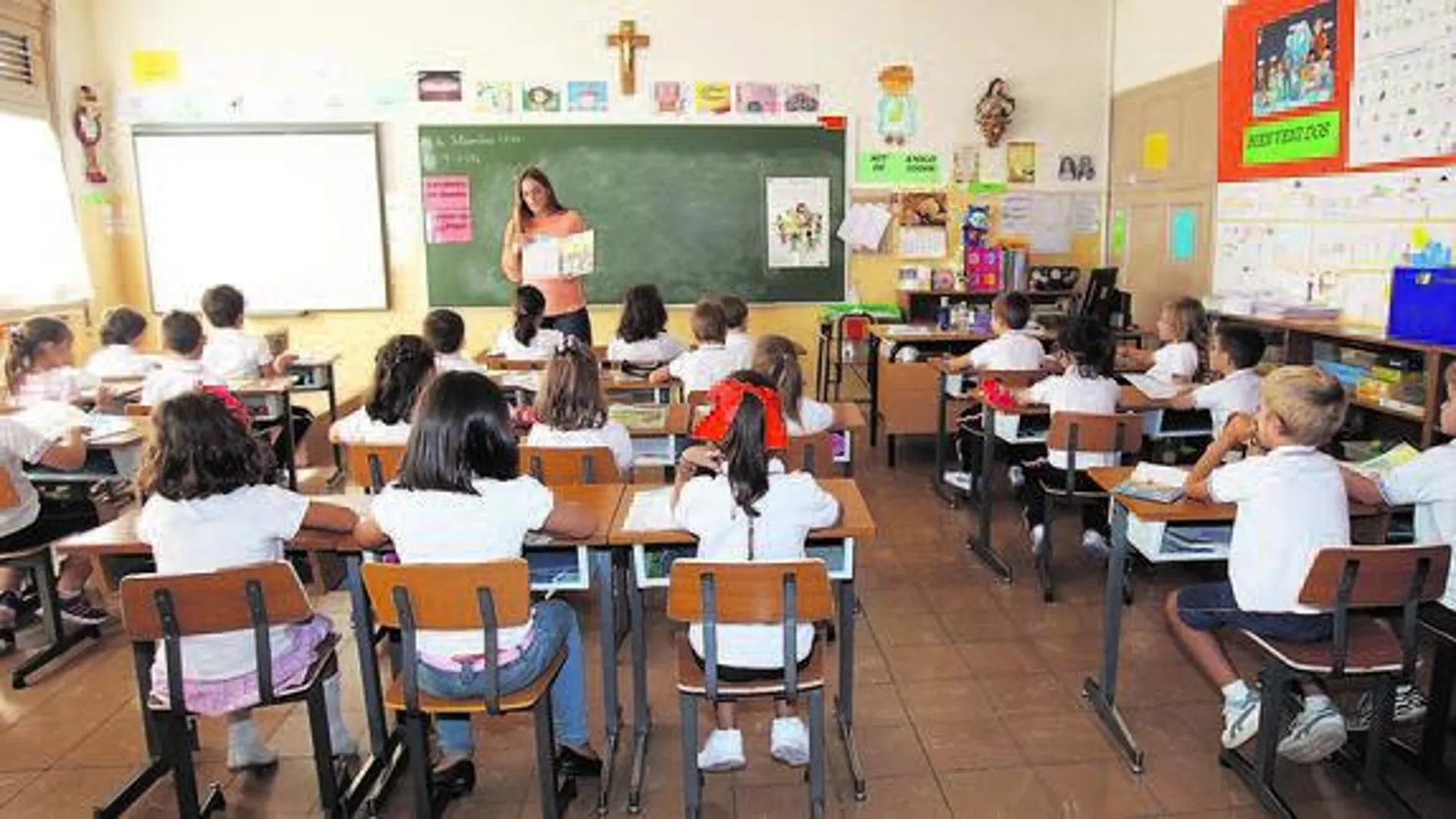 Dos de cada tres alumnos de Castilla y León estudia religión en las aulas, once puntos más que la media nacional