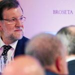 El presidente del Gobierno aseguró ayer en un foro de Expansión que «España vivirá el mayor ciclo expansivo de su historia si nadie frena el cambio»