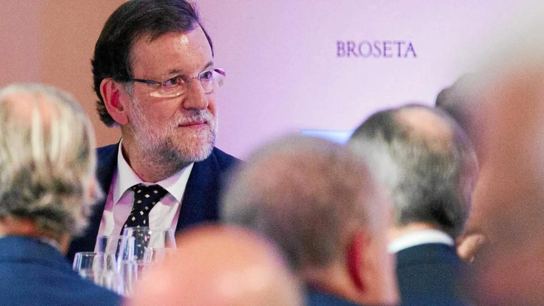 El presidente del Gobierno aseguró ayer en un foro de Expansión que «España vivirá el mayor ciclo expansivo de su historia si nadie frena el cambio»