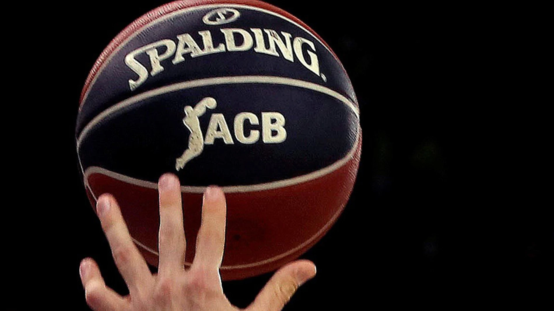 A rueda: Baloncesto, entre todos lo mataron